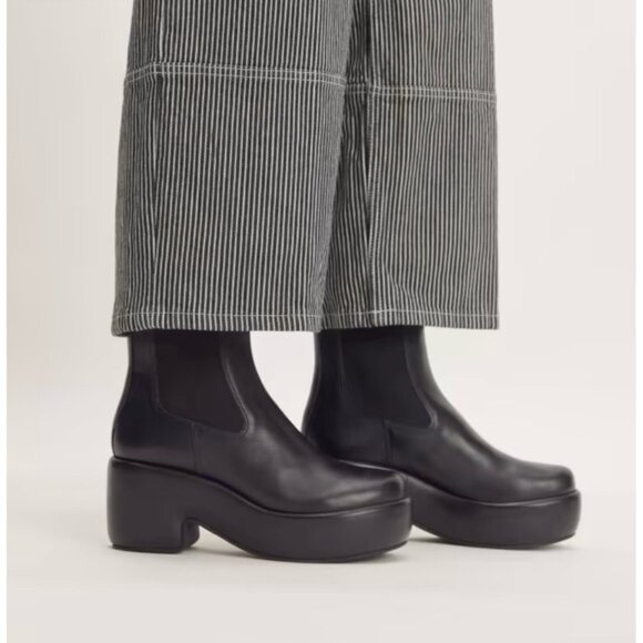 NEW Everlane Womens Black Puffa Chelsea Boot Clog Platform Leather 9.5